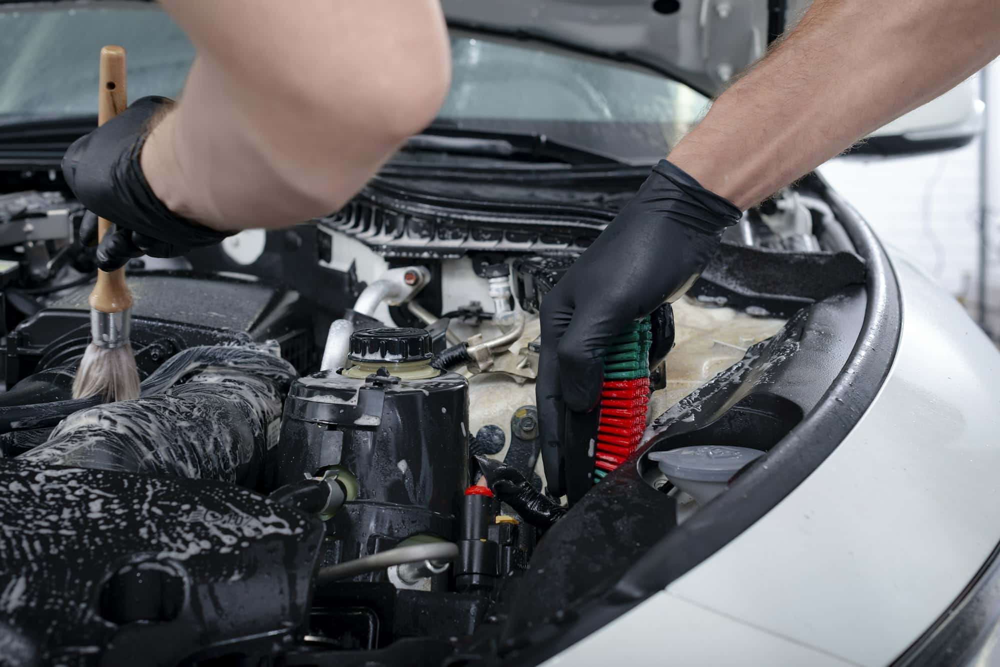 mobile tyre fitting leeds mobile tyre repair mobile tyre repair near me mobile tyres mobile tyre fitting mobile tyre service